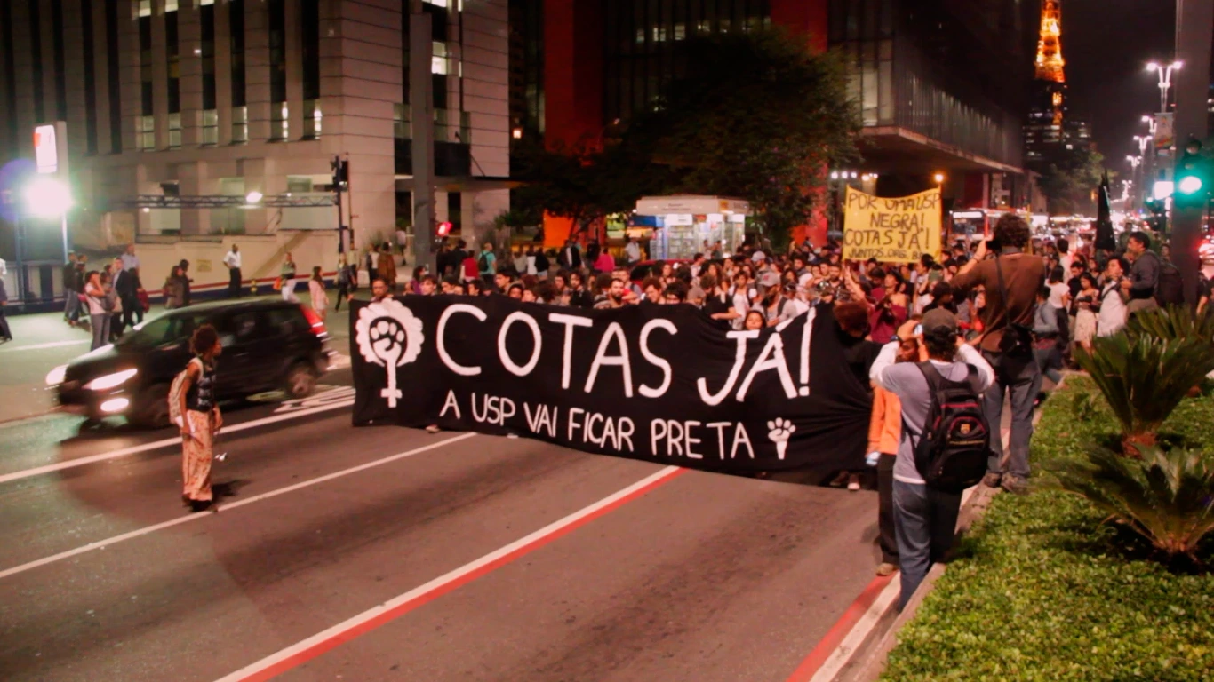 Poster do vídeo As placas são invisíveis